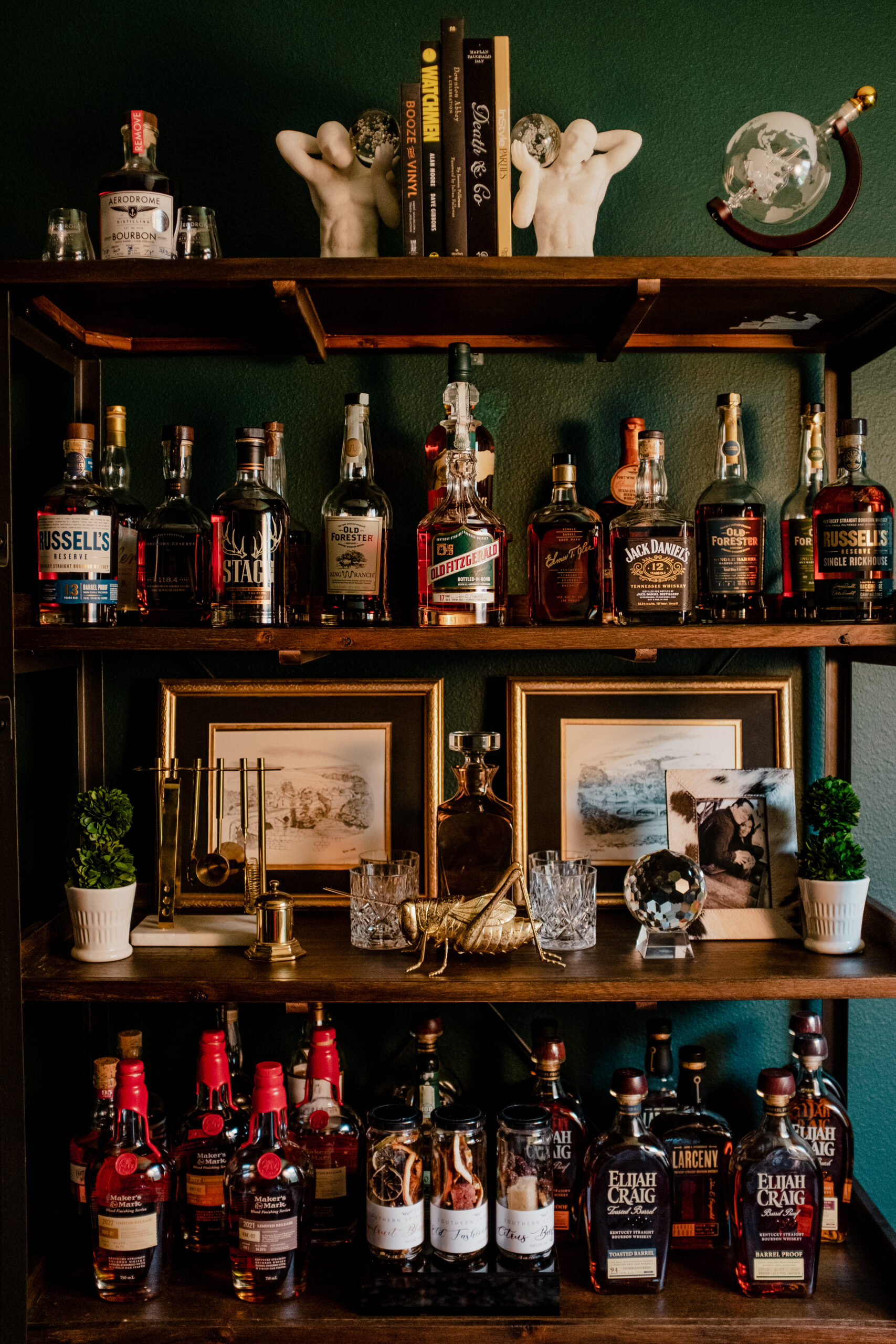 A carefully style home bar and how to make the most of a small space.