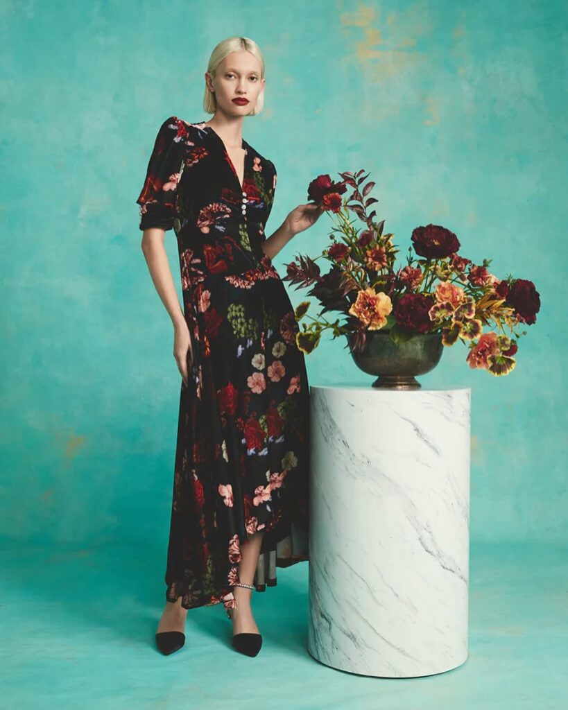 Cara Cara is a fashion brand based in New York City, New York.