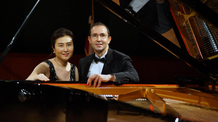 a photo of Drs. Dino Mulić and Sangmi Lim, founders of Piano Celebration Week