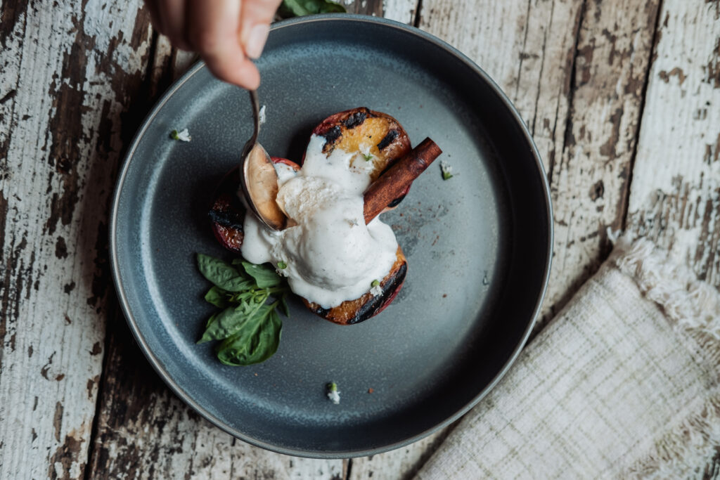 Grilled Peaches with Vanilla Ice Cream