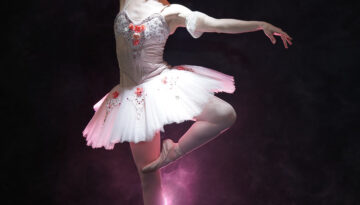 Elizabeth Hooper as the Sugar Plum Fairy dances in the Nutcracker for Corpus Christi Ballet