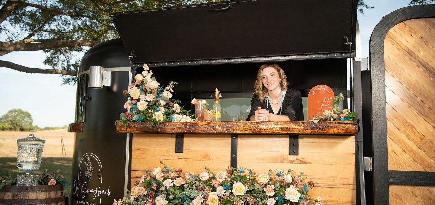 Ole Swayback mobile bar